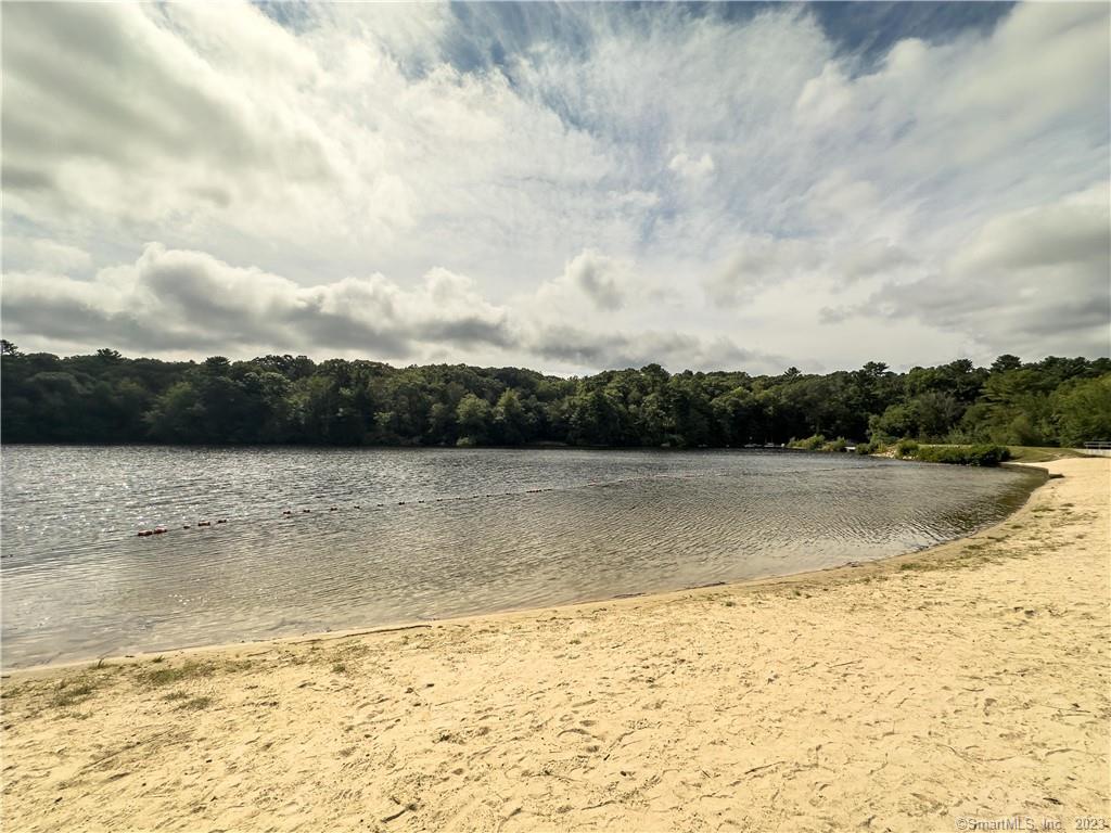 19 Shore Road, Voluntown, Connecticut image 11
