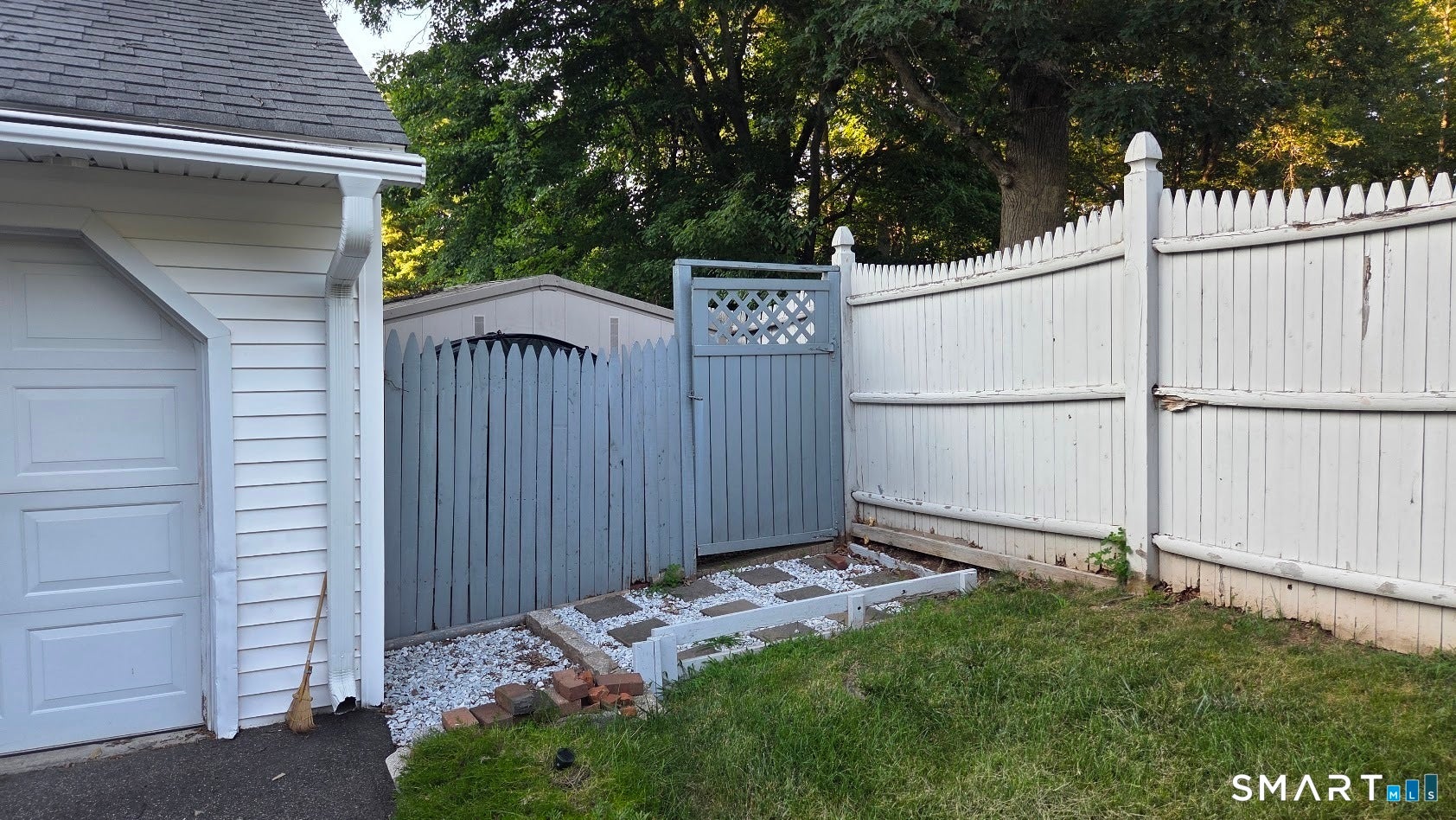 224 Amity Street