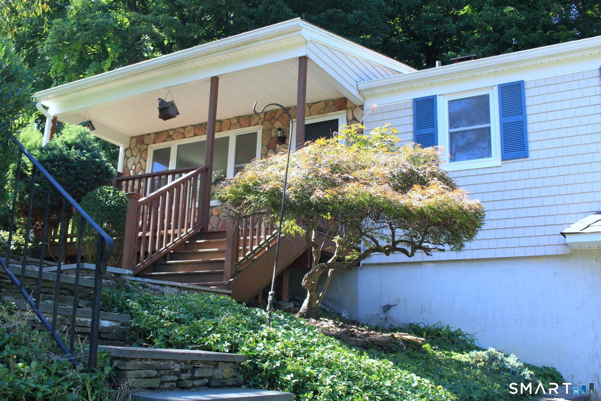 26 Midway Drive