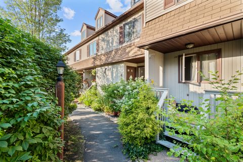 Tiny photo for 226 E Main Street #APT 4, Bristol, CT 06010 (MLS # 24130745)