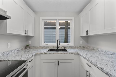 Tiny photo for 226 E Main Street #APT 4, Bristol, CT 06010 (MLS # 24130745)