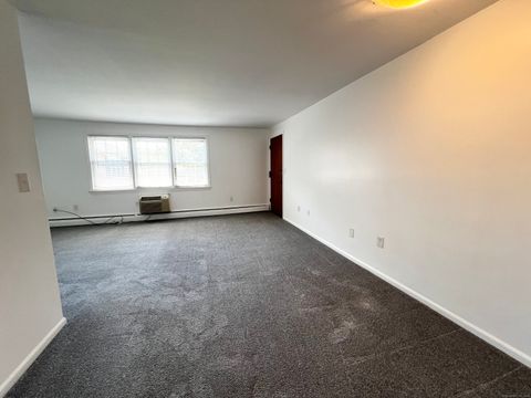 Tiny photo for 9 Grandview Drive #43D, Farmington, CT 06032 (MLS # 24118232)