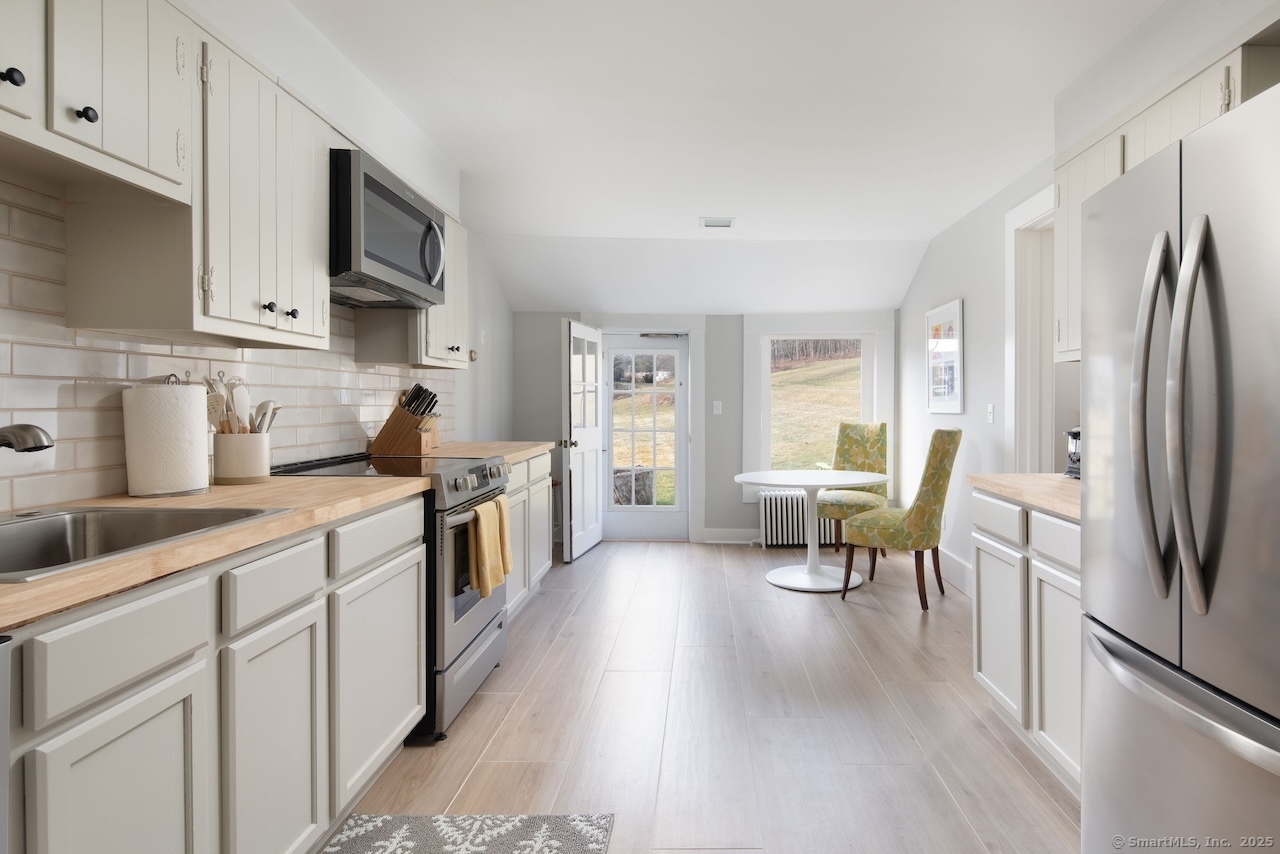 104 Sunset Ridge Road