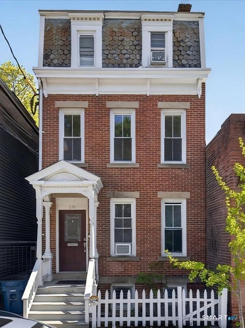 Multifamily For Rent - 131 Bradley Street #2<br/> New Haven, CT 06511