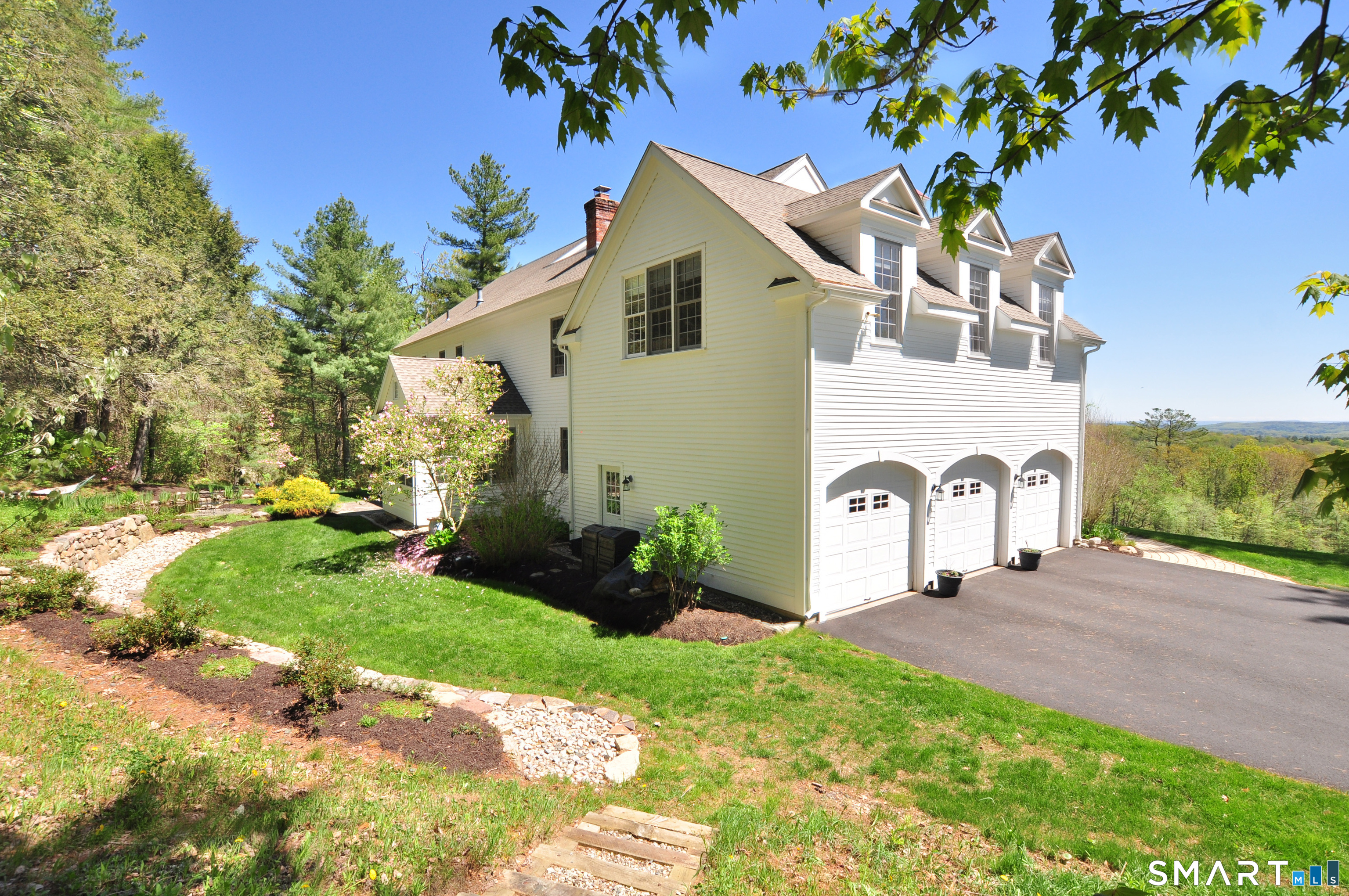 15 Old Orchard Road