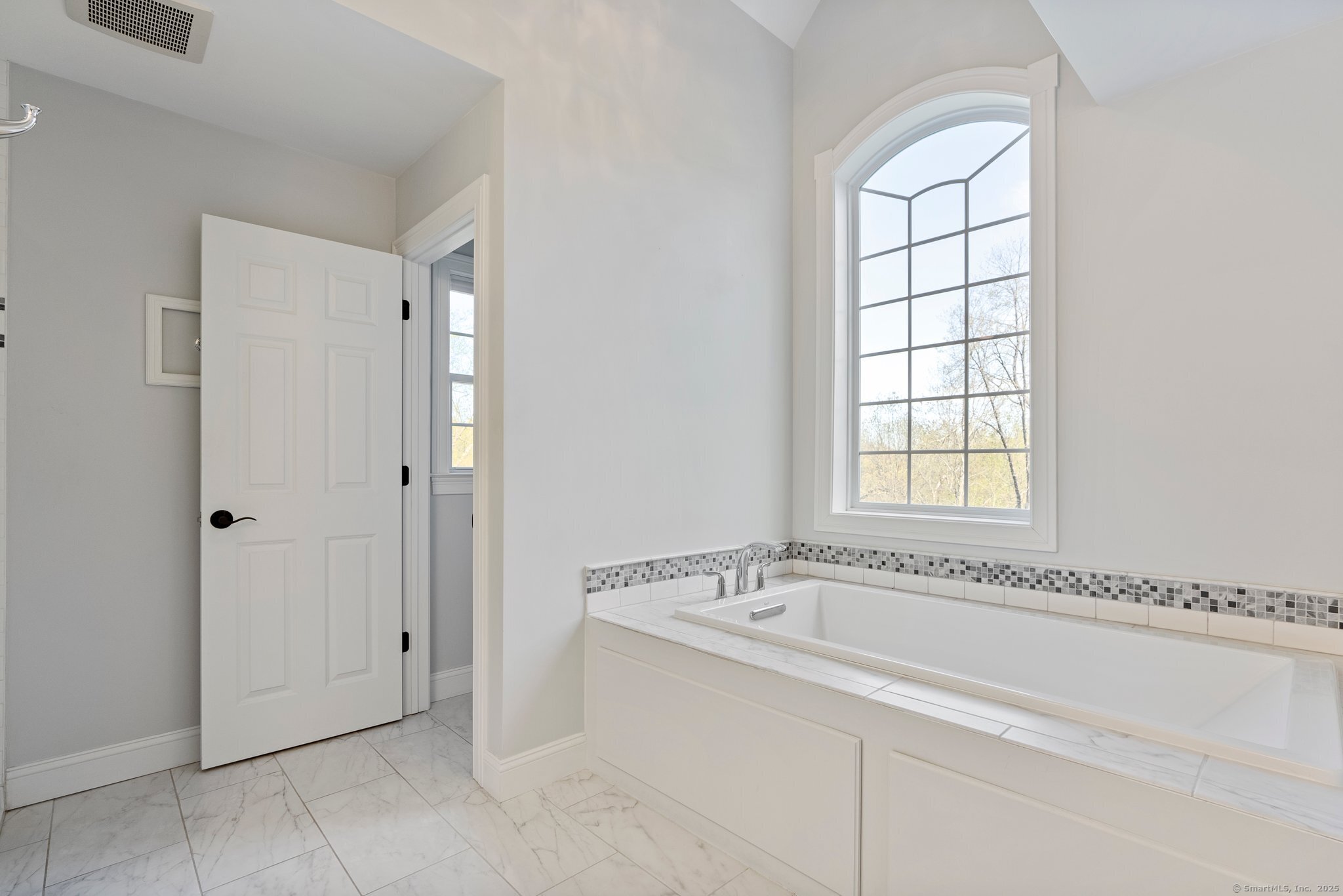 5 Shire Way, Burlington, Connecticut image 26