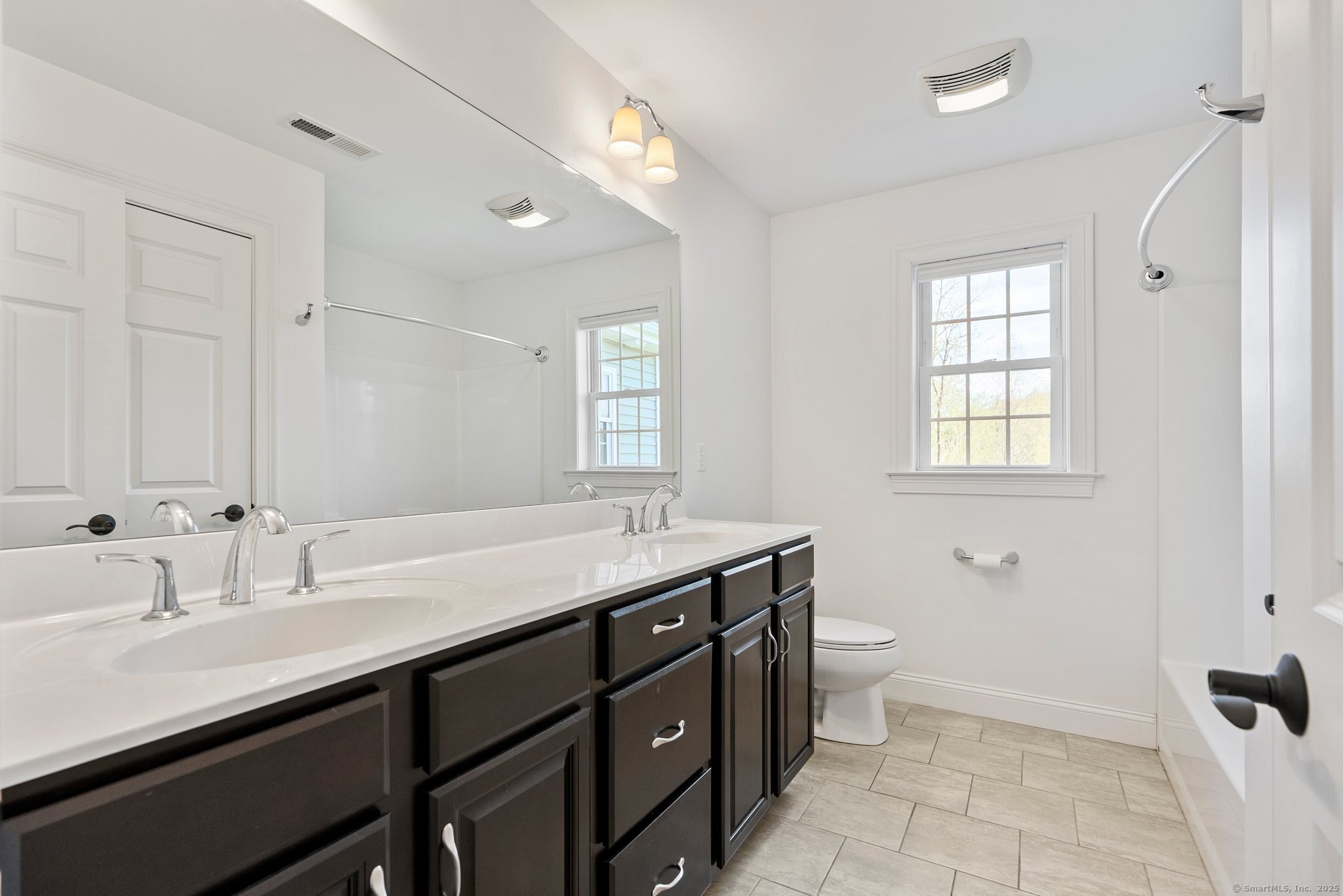 5 Shire Way, Burlington, Connecticut image 30