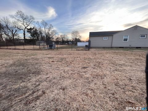 Tiny photo for 471 Quinnipiac Avenue, North Haven, CT 06473 (MLS # 24140903)