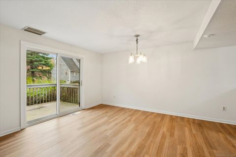 Tiny photo for 11 Mallard Circle #11, Simsbury, CT 06081 (MLS # 24135556)