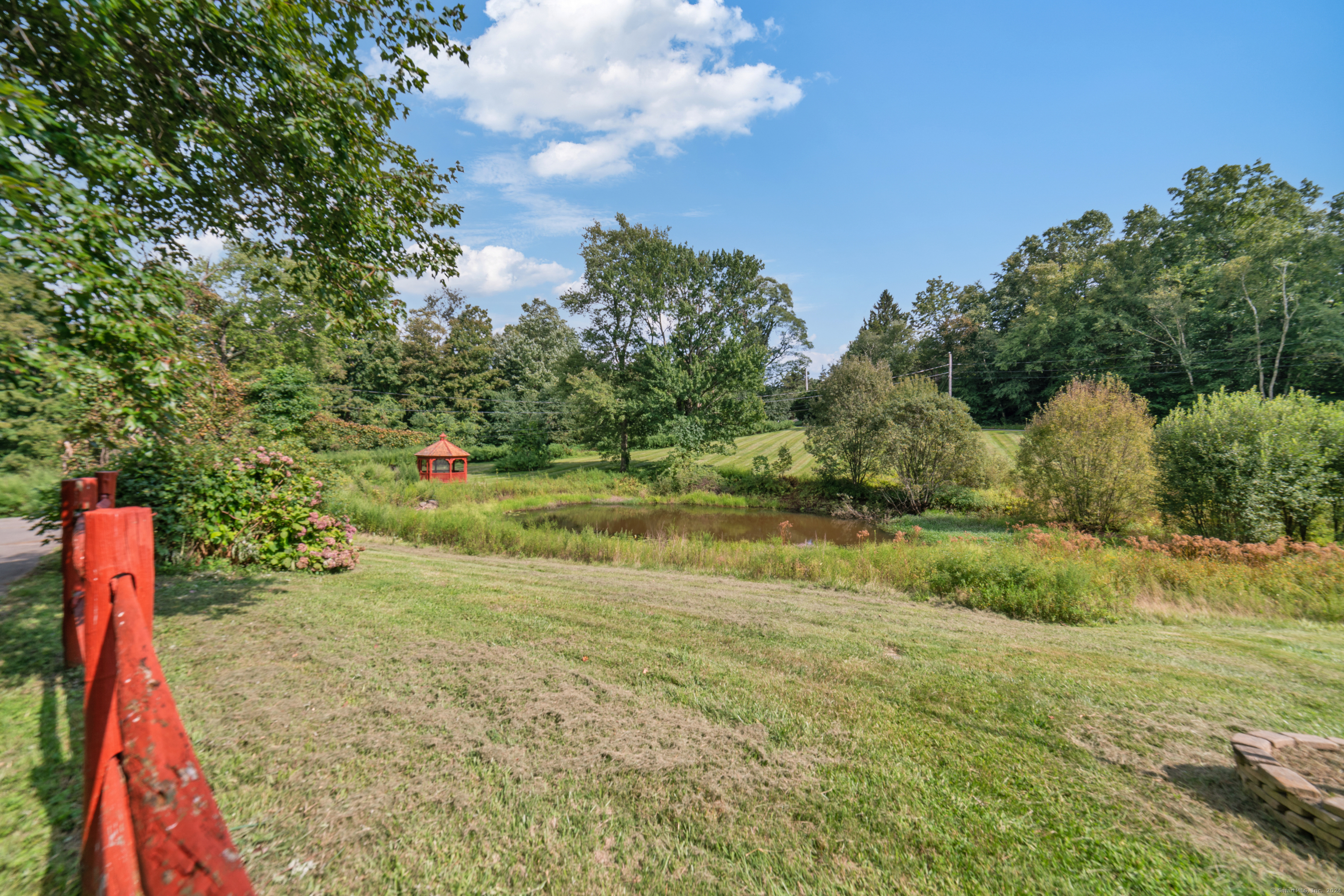 32 Tuttle Court, Bethany, Connecticut image 31