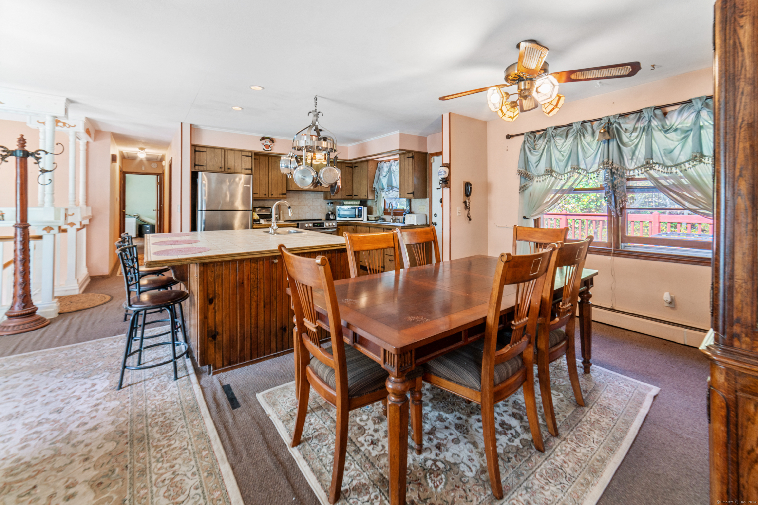 32 Tuttle Court, Bethany, Connecticut image 7