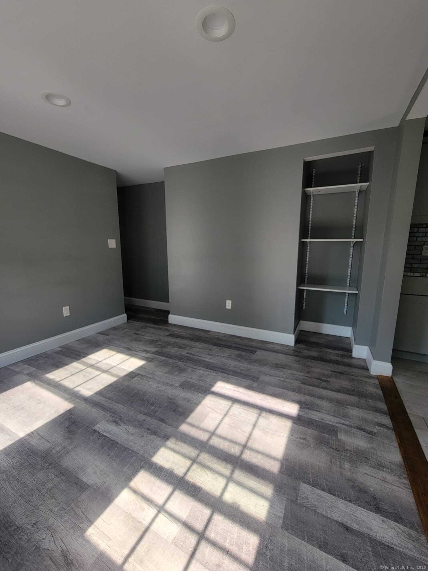 127 Main Street 2