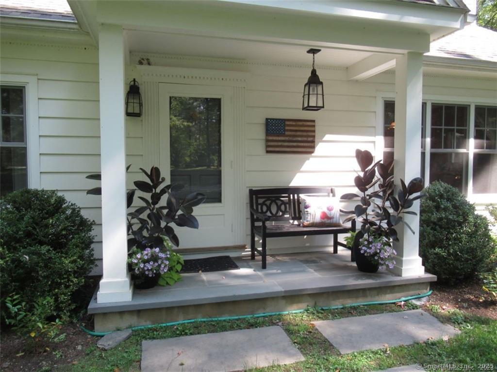 123 Interlaken Road