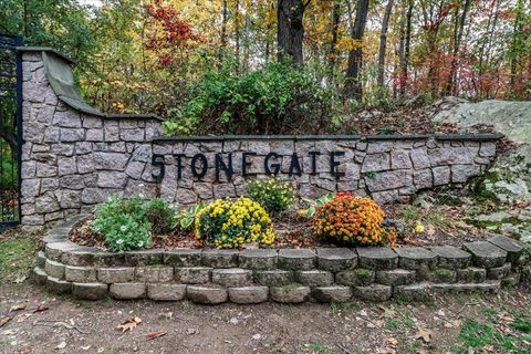 Tiny photo for 19 Stonegate Circle #D, Branford, CT 06405 (MLS # 24135124)