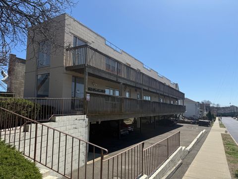 8 Wardwell Street APT 5, Stamford, CT 06902 - #: 24088646