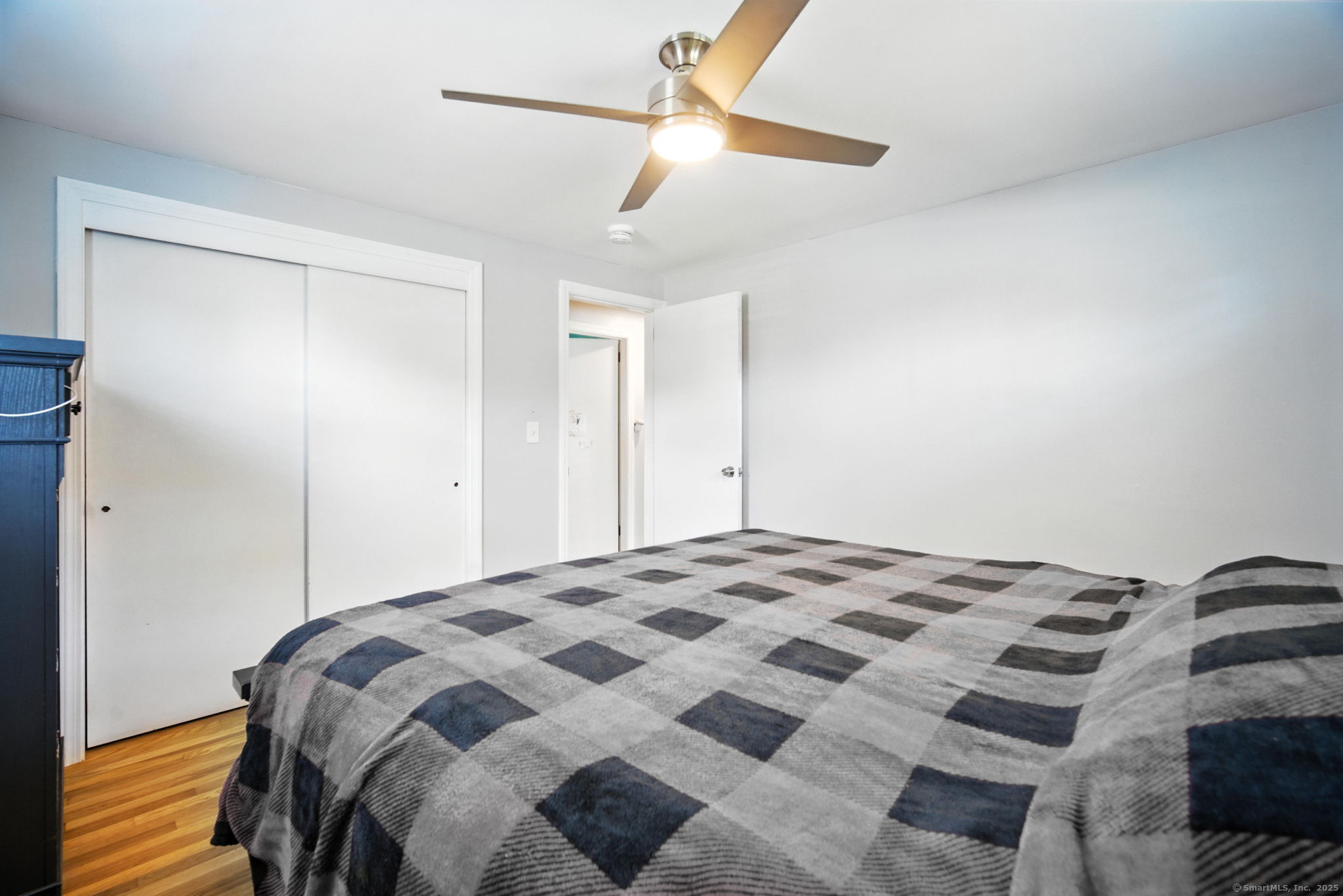 Enfield, Connecticut 06082, United States, 3 Bedrooms Bedrooms, ,2 BathroomsBathrooms,Residential,Active,160608