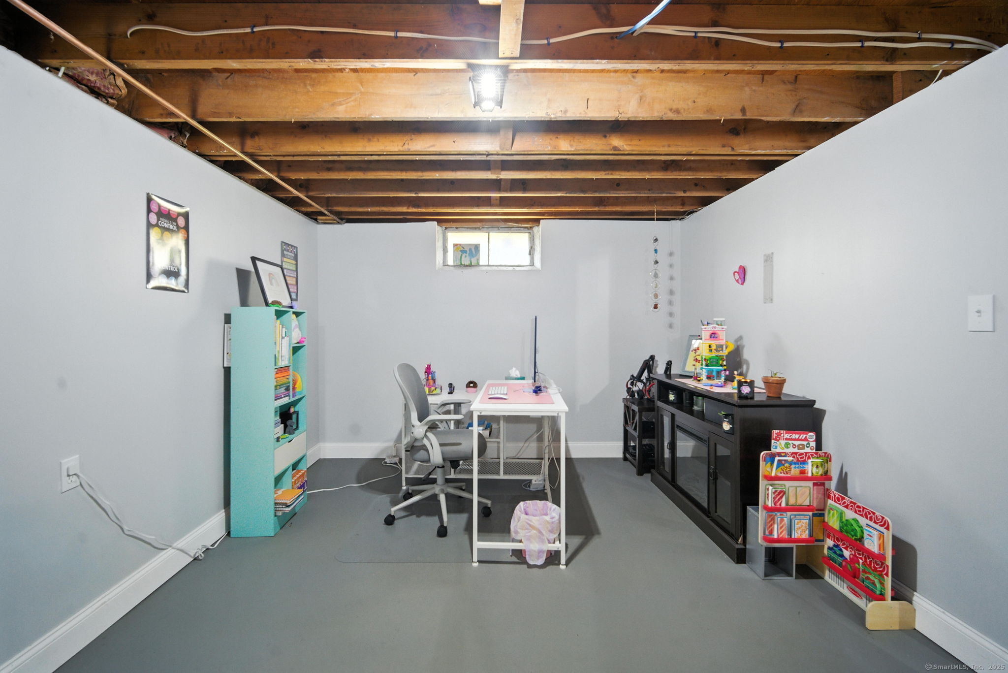 Enfield, Connecticut 06082, United States, 3 Bedrooms Bedrooms, ,2 BathroomsBathrooms,Residential,Active,160608