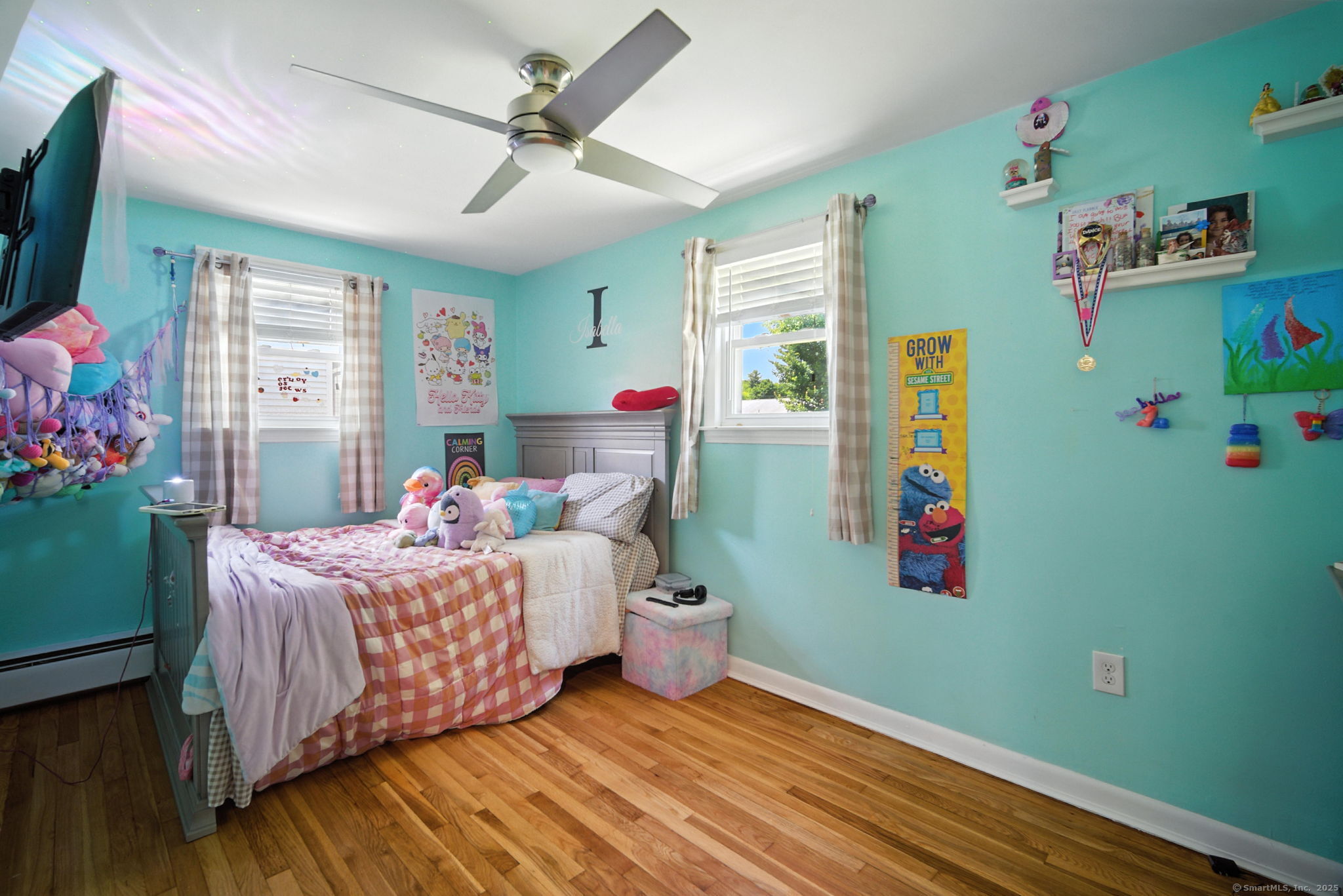 Enfield, Connecticut 06082, United States, 3 Bedrooms Bedrooms, ,2 BathroomsBathrooms,Residential,Active,160608