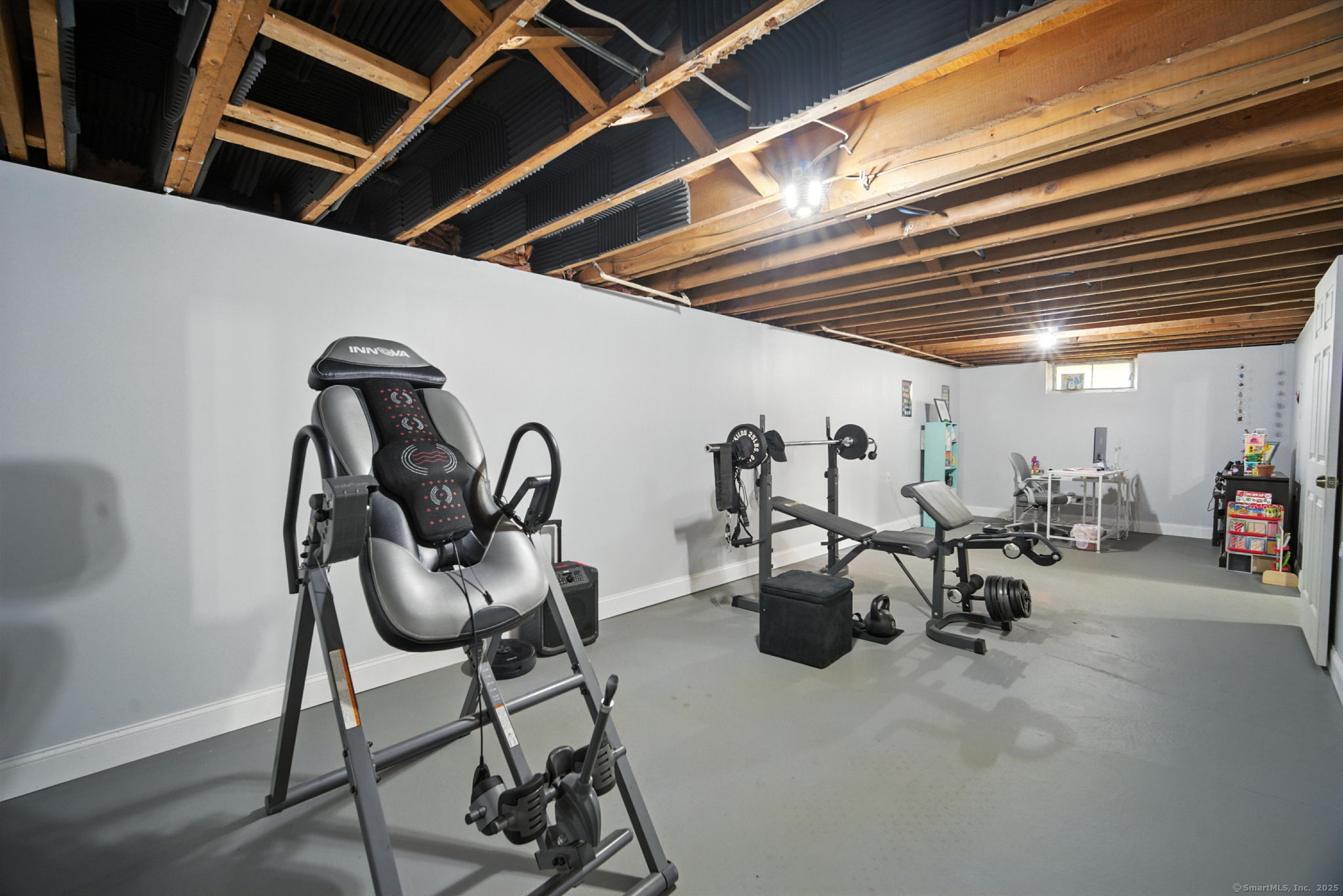 Enfield, Connecticut 06082, United States, 3 Bedrooms Bedrooms, ,2 BathroomsBathrooms,Residential,Active,160608