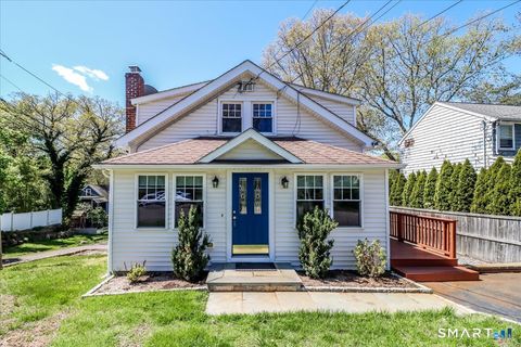 Multifamily For Rent - 25 Maplewood Avenue<br/> Westport, CT 06880