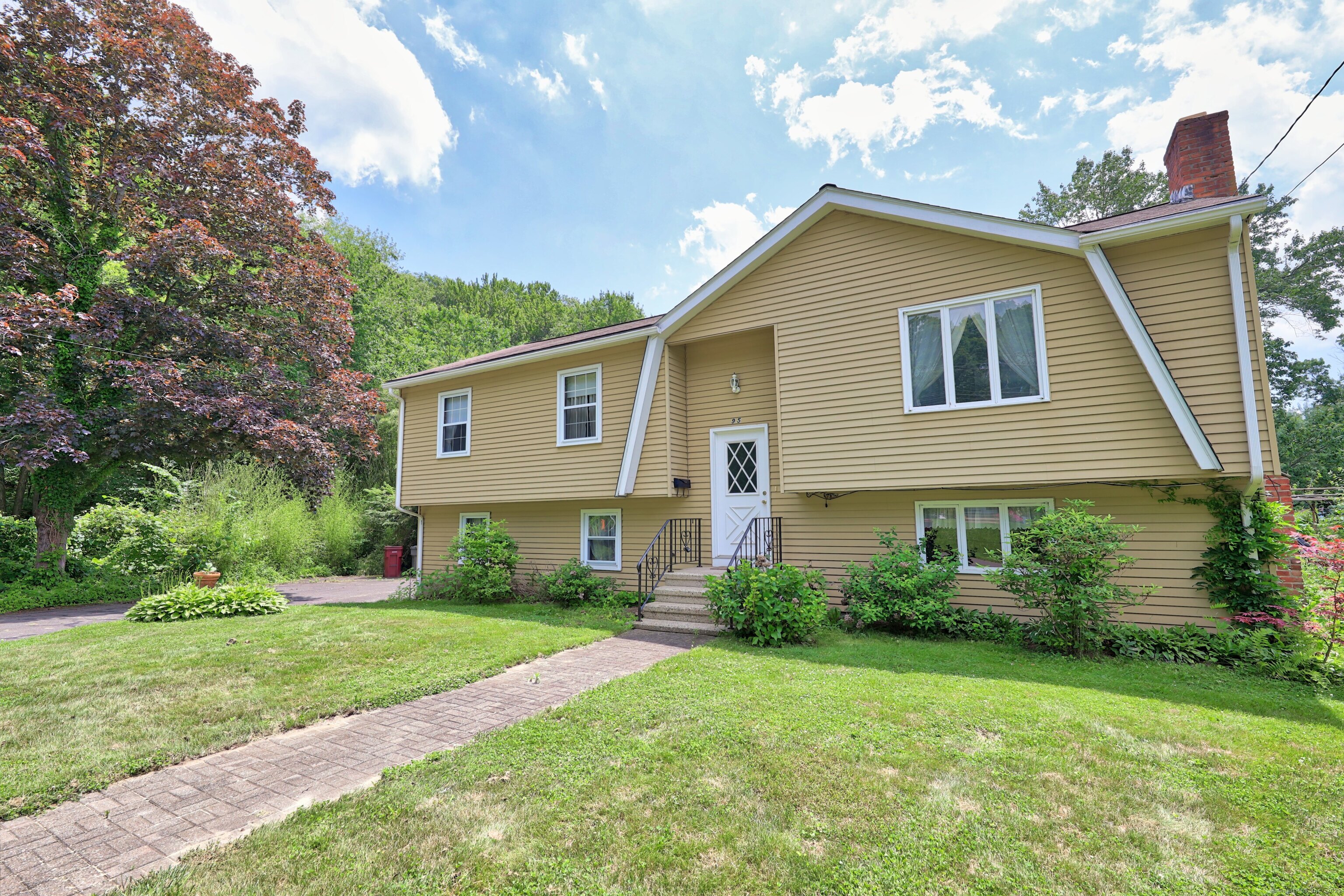 95 Hickory Road