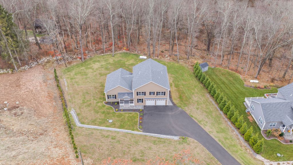 Photo of 383 Leonard Road, Middlebury, CT 06762 (MLS # 24141215)