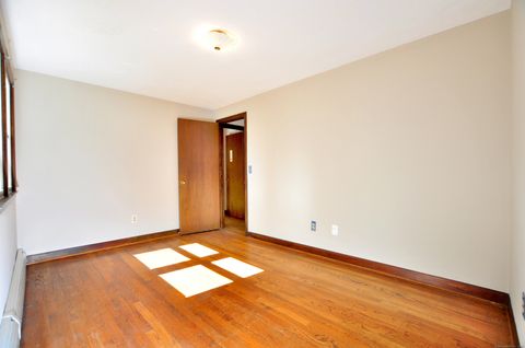 Tiny photo for 88 Lincoln Way, Windsor, CT 06095 (MLS # 24136438)