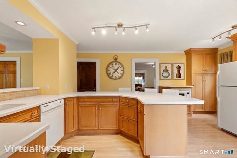 Tiny photo for Stonehouse Road #40, Trumbull, CT 06611 (MLS # 24208182)
