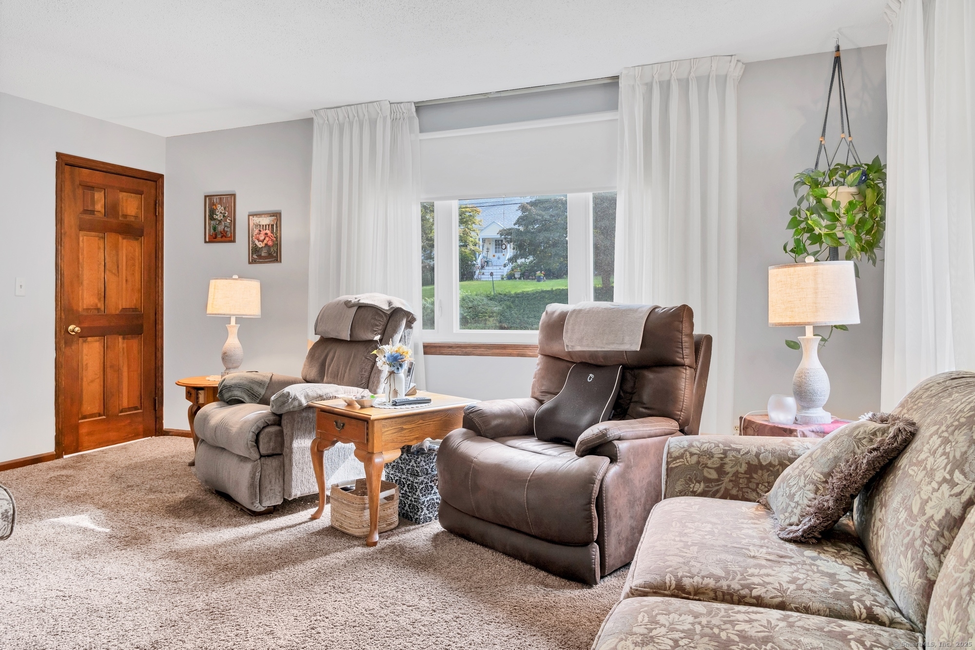 223 East Waterbury Road