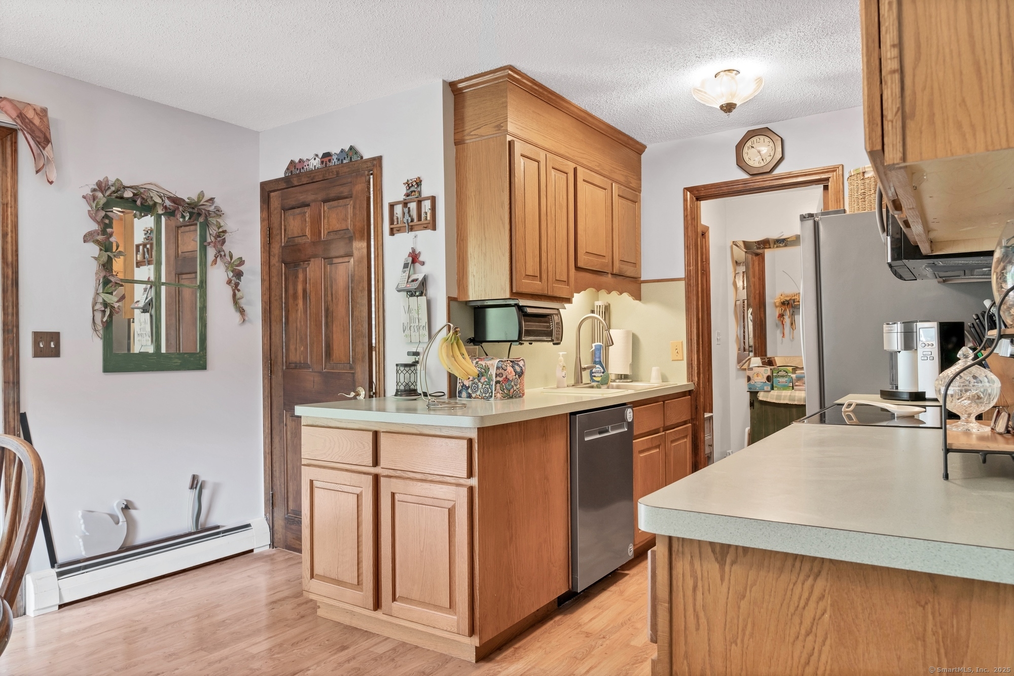 223 East Waterbury Road