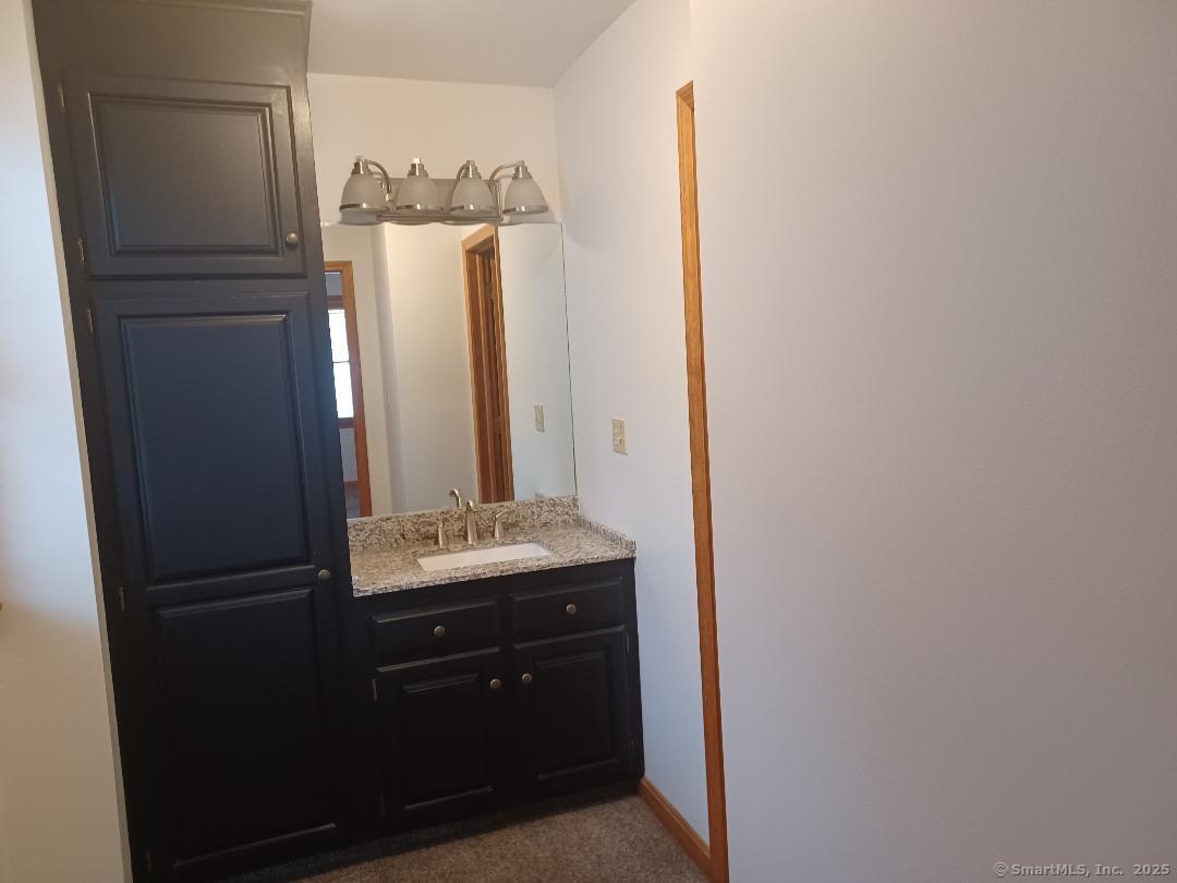 17 Meadowview Lane, Norwich, Connecticut image 27