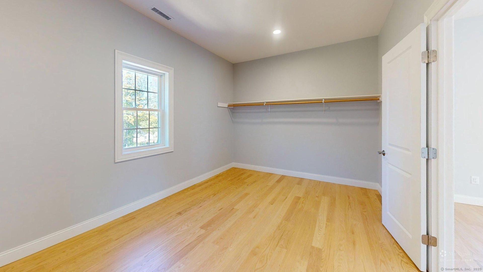 Watertown, Connecticut 06795, United States, 4 Bedrooms Bedrooms, ,3 BathroomsBathrooms,Residential,Active,83849