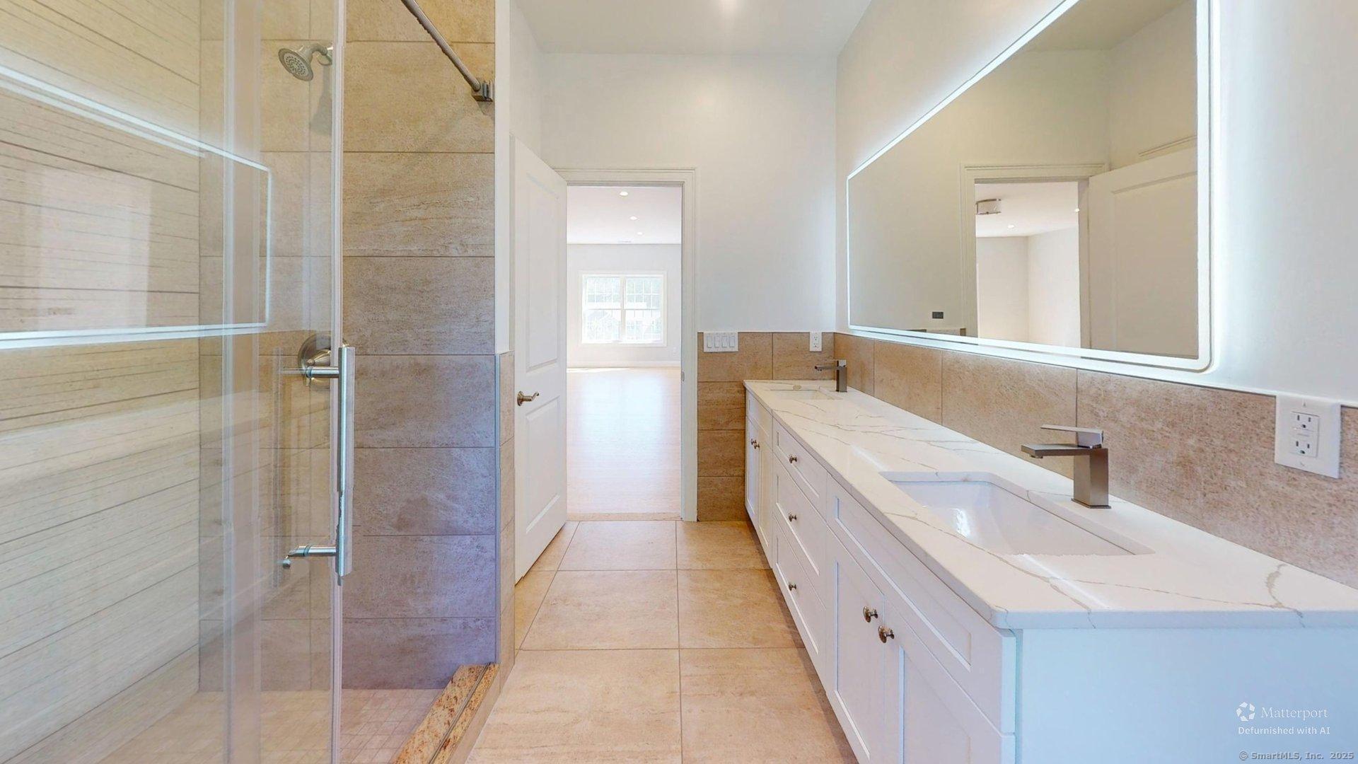 Watertown, Connecticut 06795, United States, 4 Bedrooms Bedrooms, ,3 BathroomsBathrooms,Residential,Active,83849