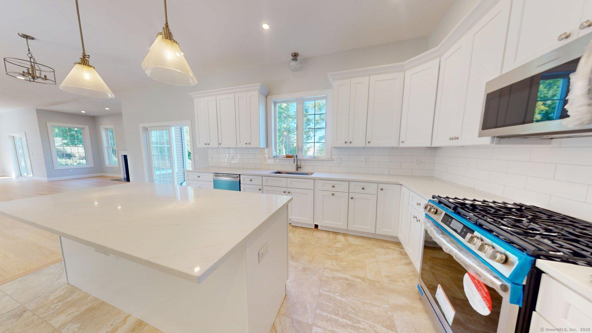 Watertown, Connecticut 06795, United States, 4 Bedrooms Bedrooms, ,3 BathroomsBathrooms,Residential,Active,83849