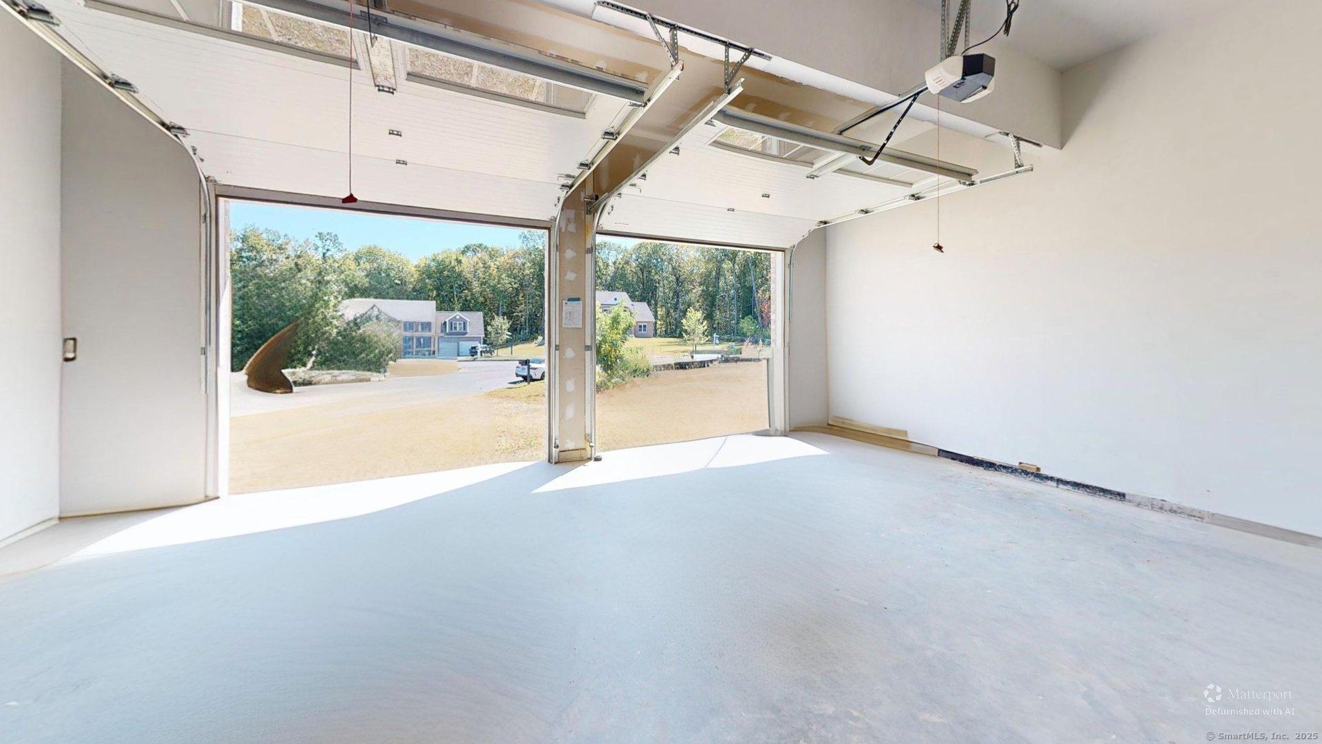 Watertown, Connecticut 06795, United States, 4 Bedrooms Bedrooms, ,3 BathroomsBathrooms,Residential,Active,83849