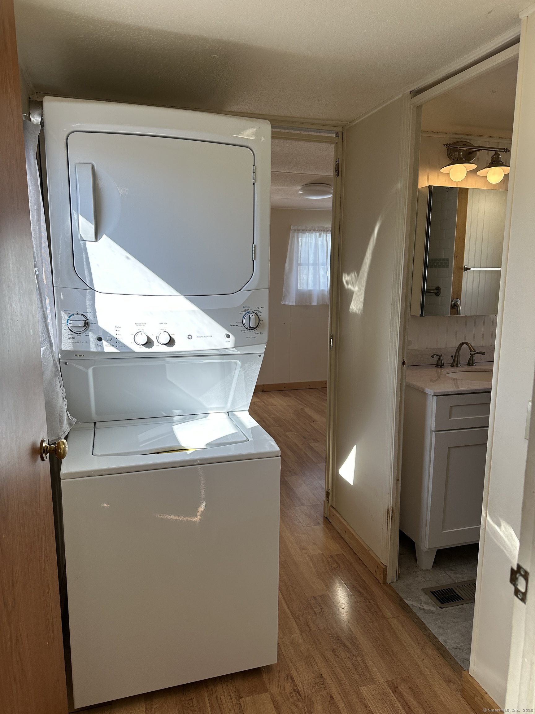 9 Grove Terrace, Westbrook, Connecticut image 12
