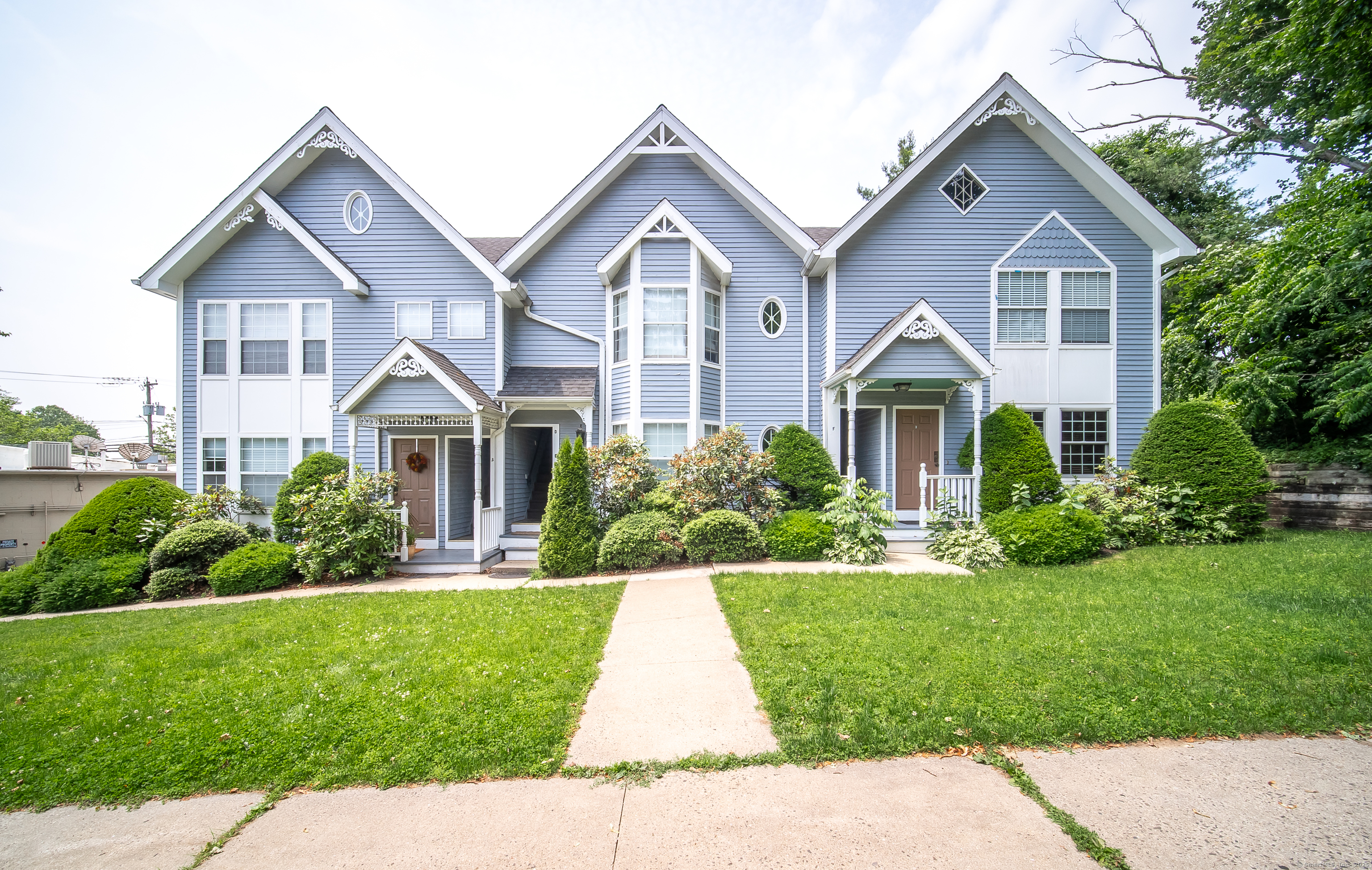 Property for Sale at France Street B, Norwalk, Connecticut - Bedrooms: 2 
Bathrooms: 2 
Rooms: 5  - $449,900