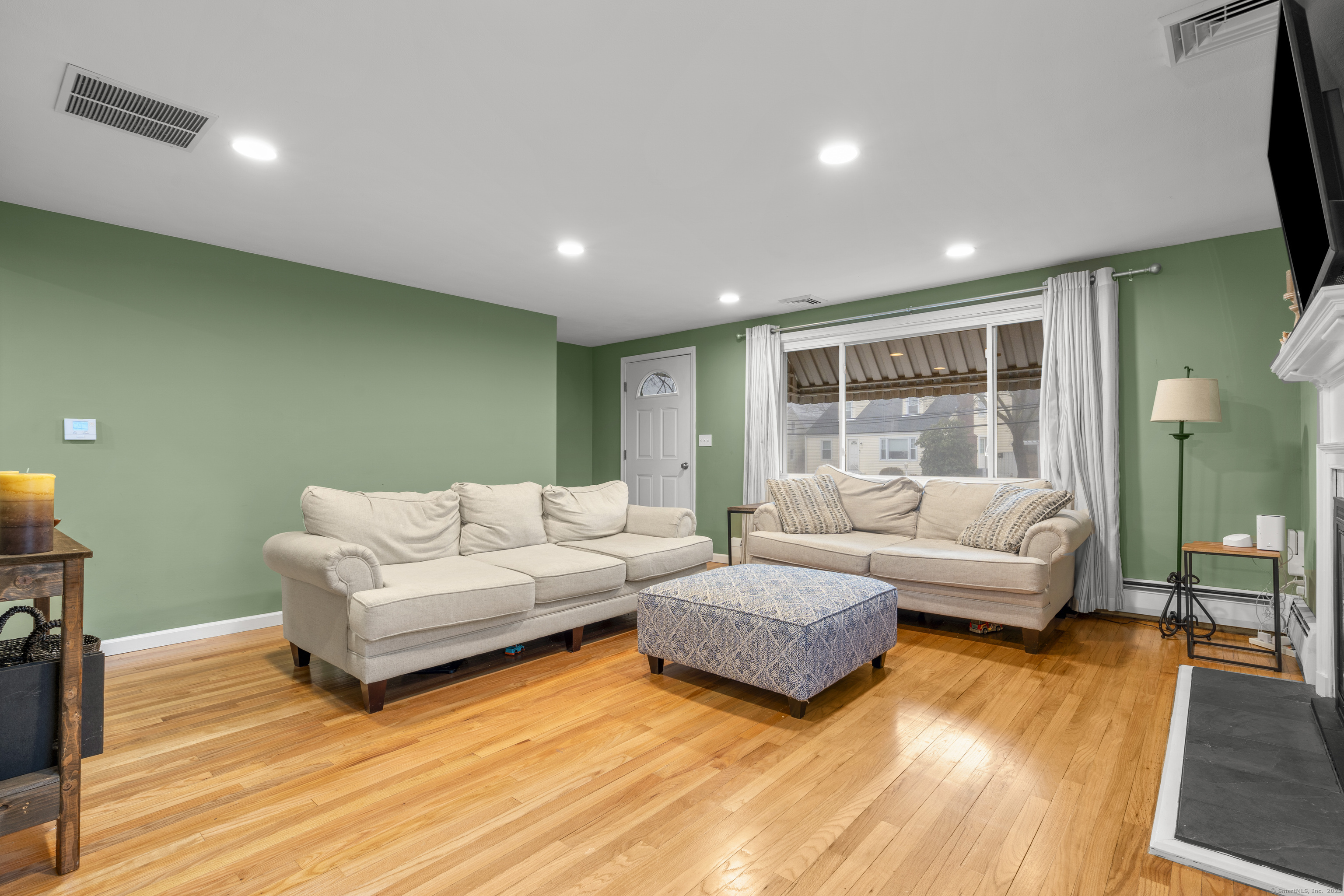 231 Colonial Boulevard, West Haven, Connecticut image 4