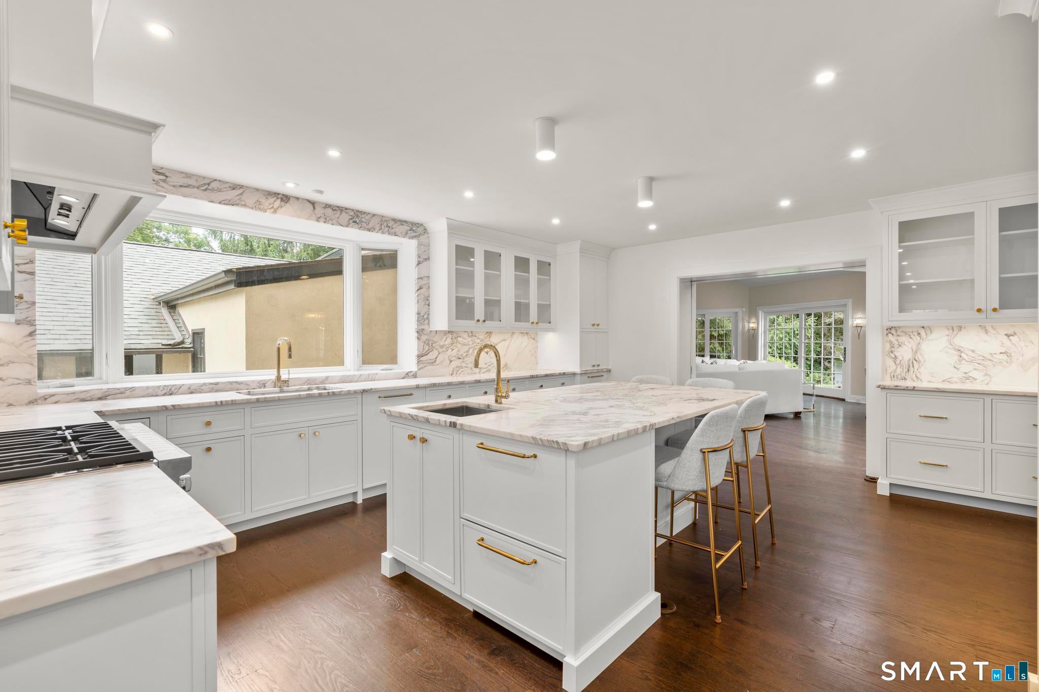 21 Calhoun Drive