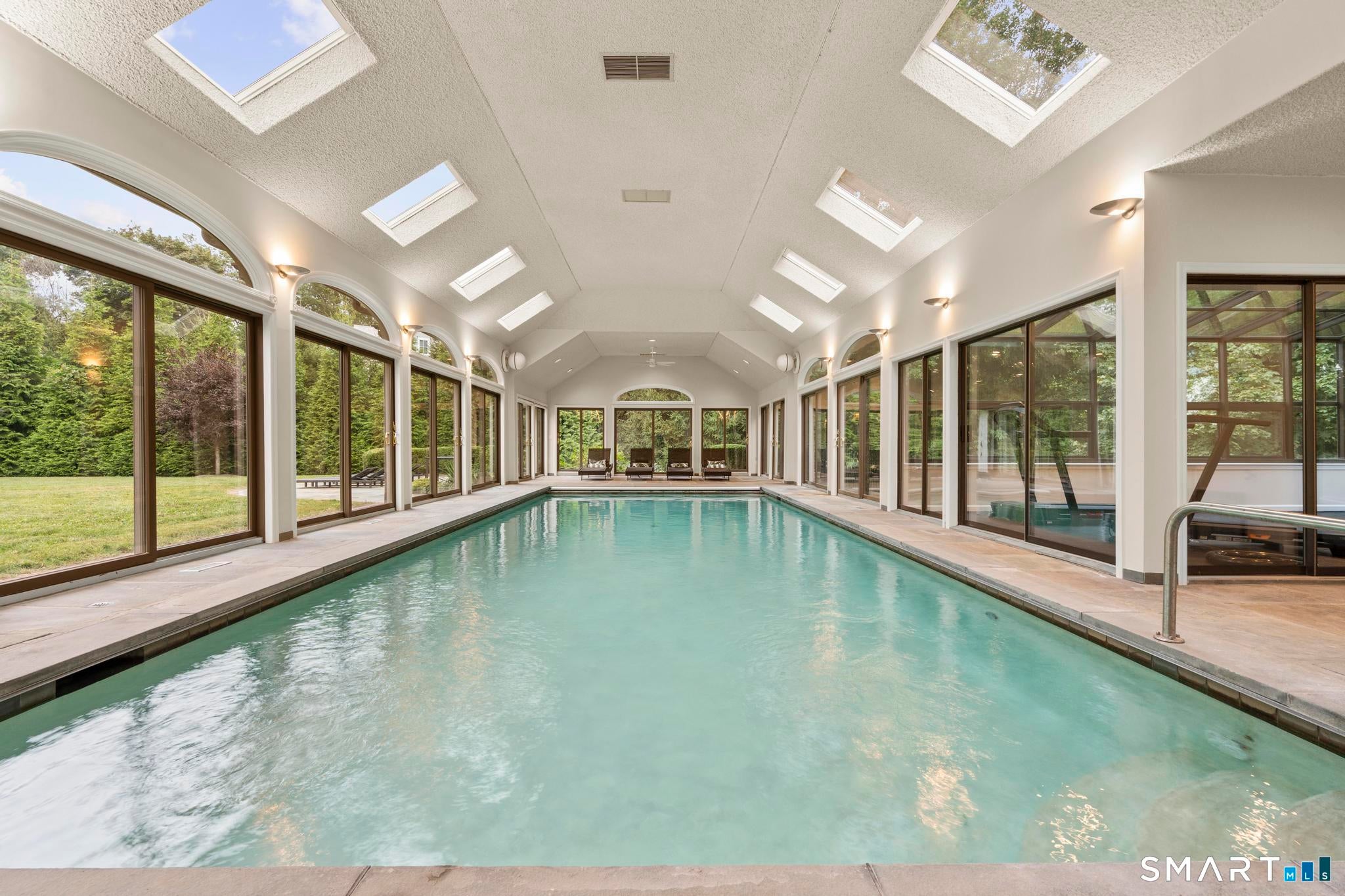 21 Calhoun Drive