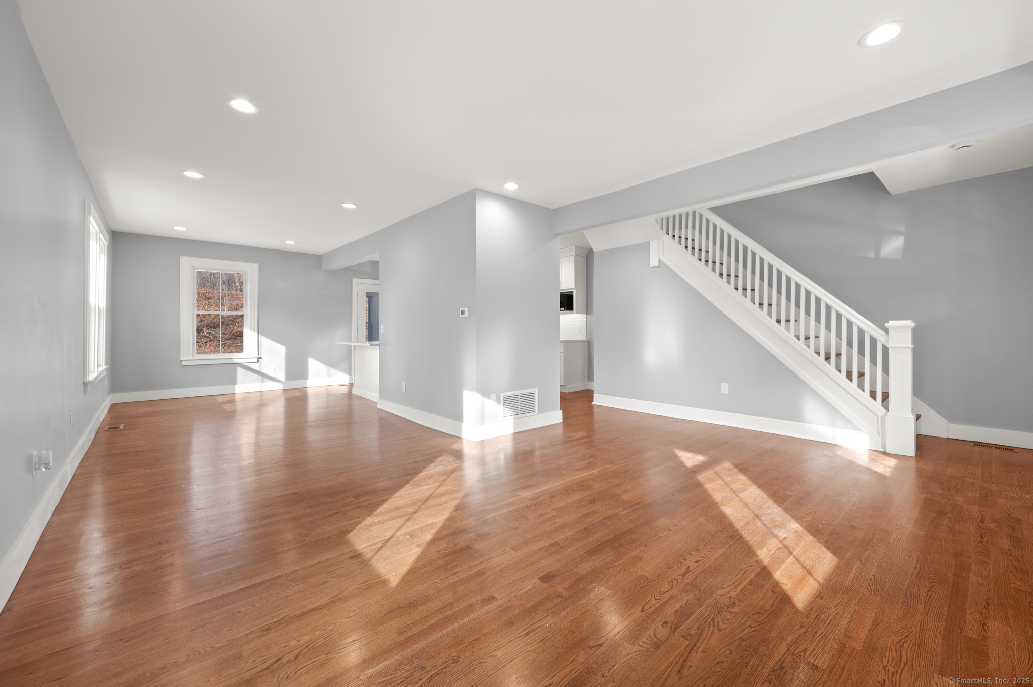 16 West Road, Ellington, Connecticut image 14