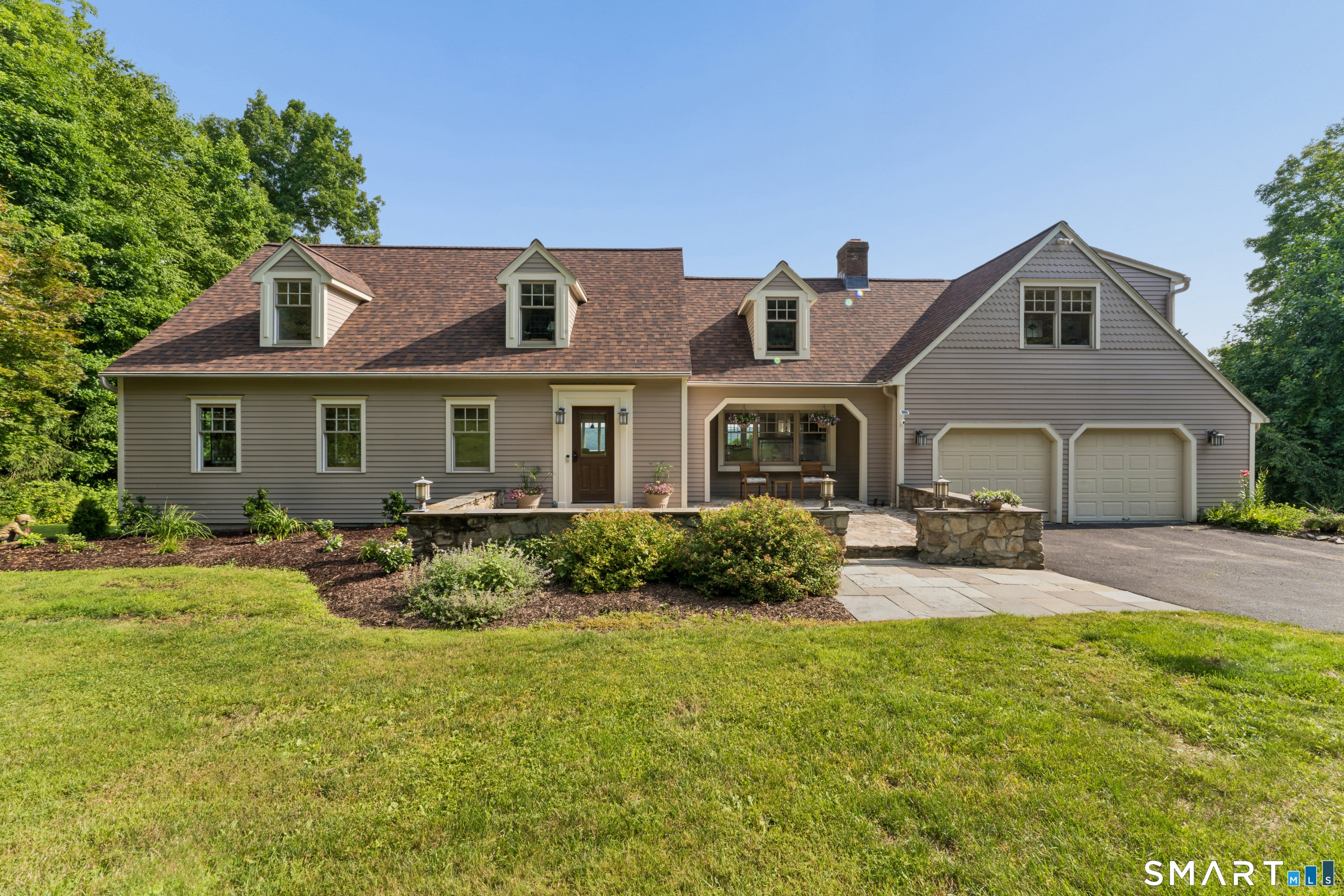 8 Horseshoe Ridge Road