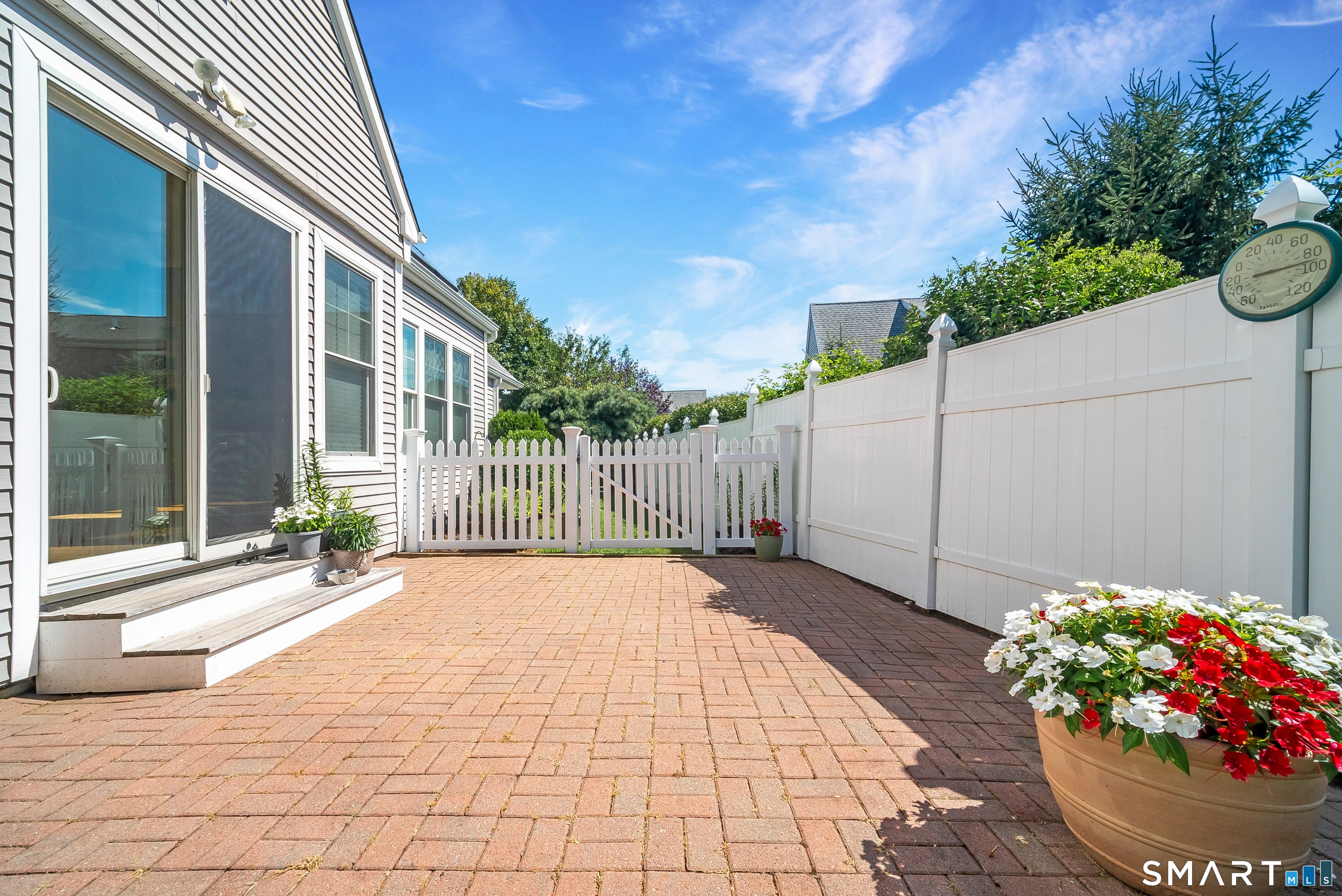 9 Bellstone Avenue
