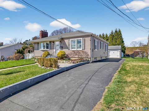 Photo of 36 Baker Avenue, Groton, CT 06340 (MLS # 24164436)