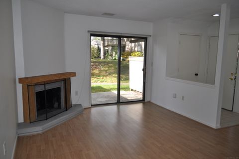 Tiny photo for 7 Chestnut Drive #7, Avon, CT 06001 (MLS # 24142487)