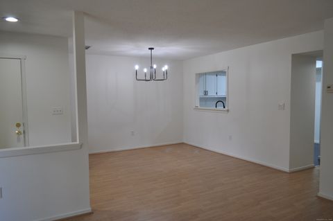 Tiny photo for 7 Chestnut Drive #7, Avon, CT 06001 (MLS # 24142487)