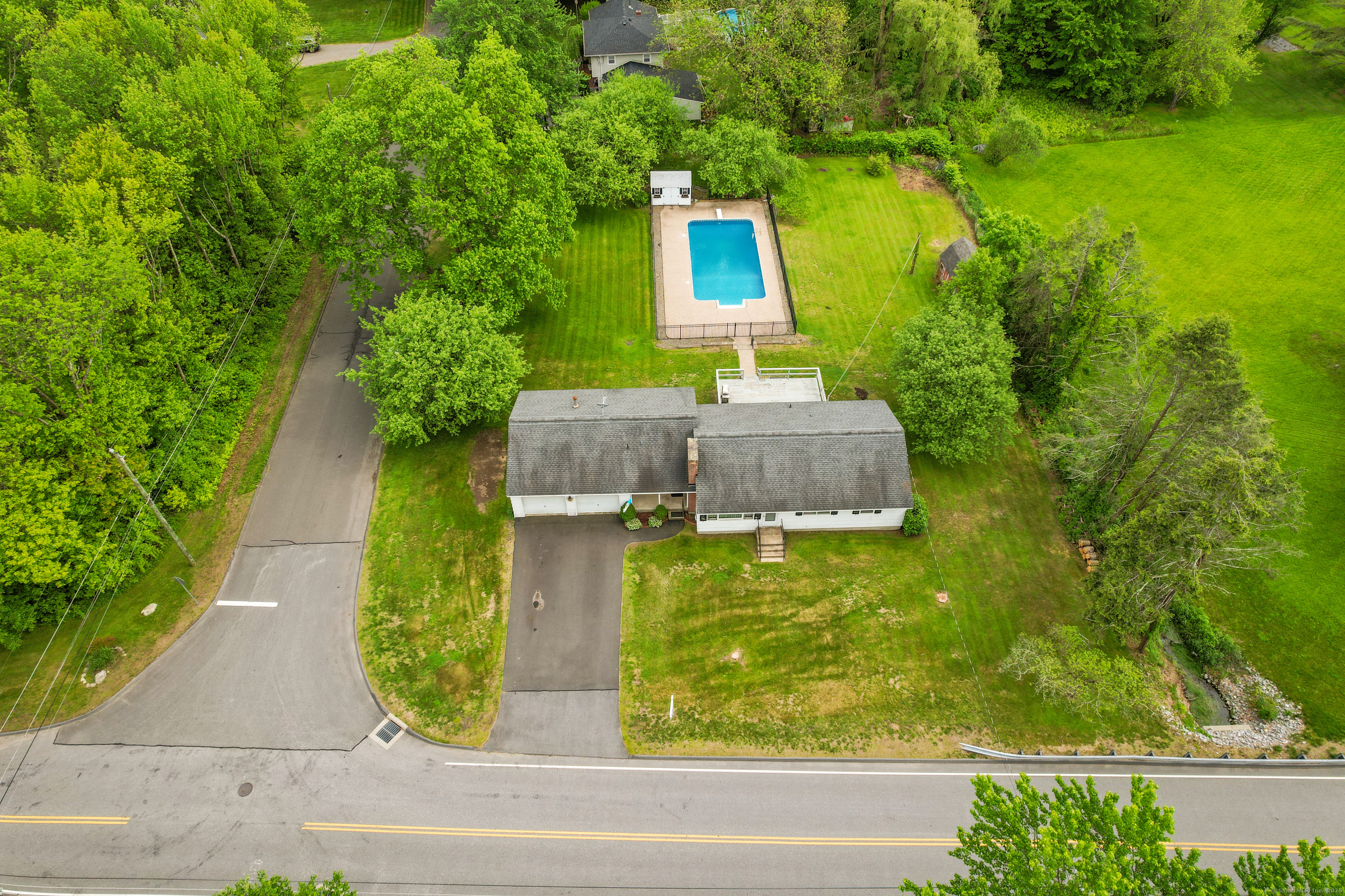 413 Hickory Hill Road