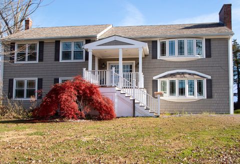 Photo of 72 Carson Avenue #B, Wethersfield, CT 06109 (MLS # 24143105)