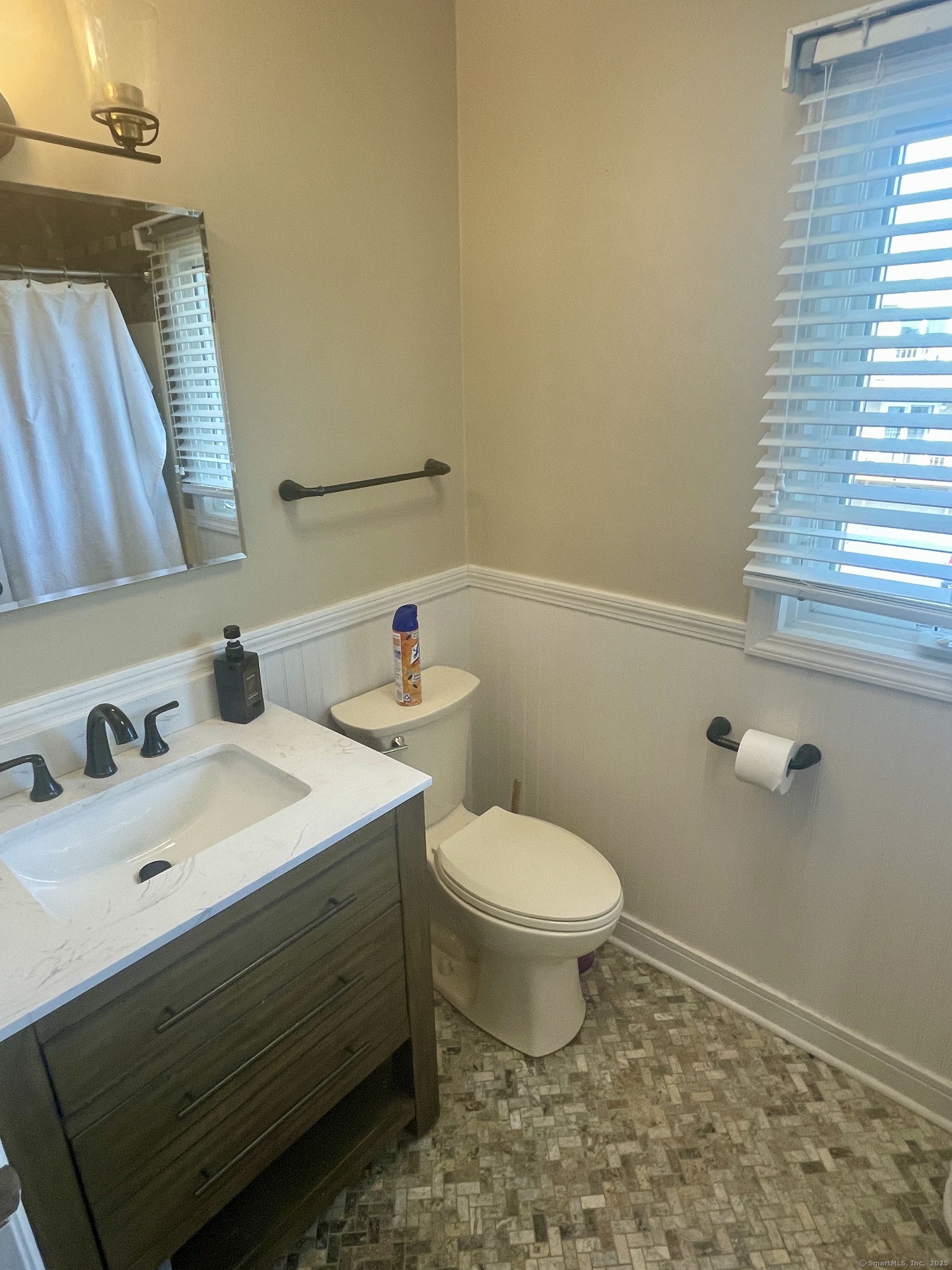 661 Silver Sands Road #APT A3, East Haven, Connecticut image 21