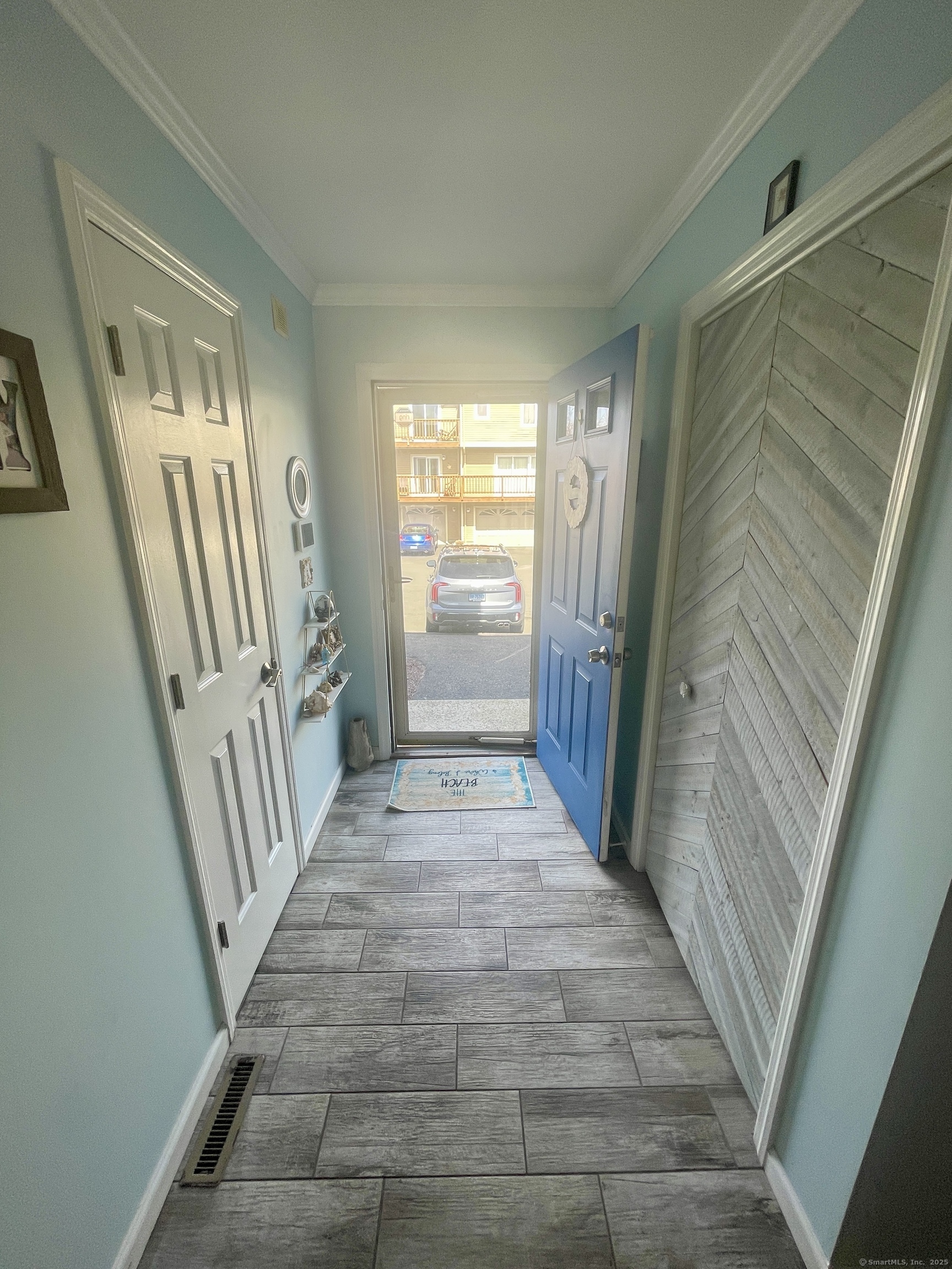 661 Silver Sands Road #APT A3, East Haven, Connecticut image 5